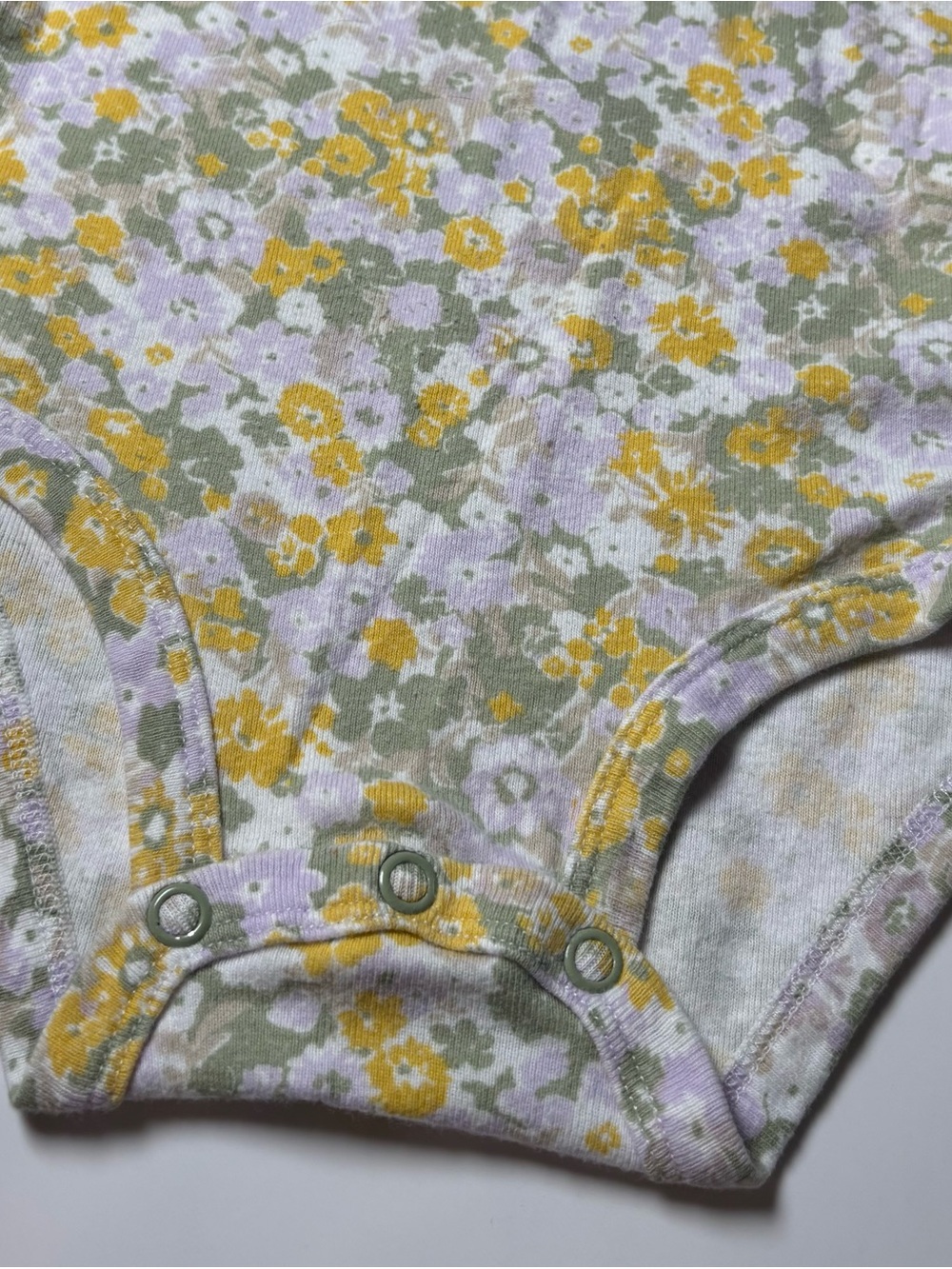Carter's Coquette Ditsy Floral & Eyelet Lace Ruffle Bodysuit Bundle 3pc 12-18M - Picture 8 of 9